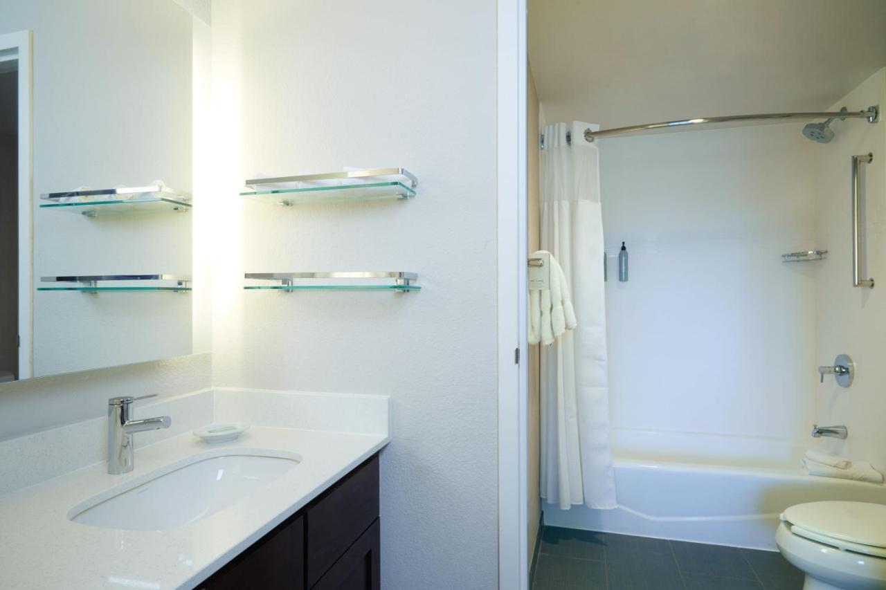 Residence Inn San Diego Carlsbad Exterior photo