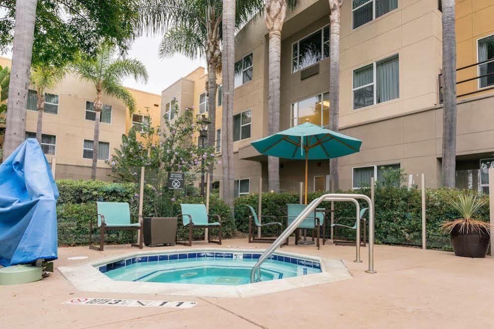 Residence Inn San Diego Carlsbad Exterior photo